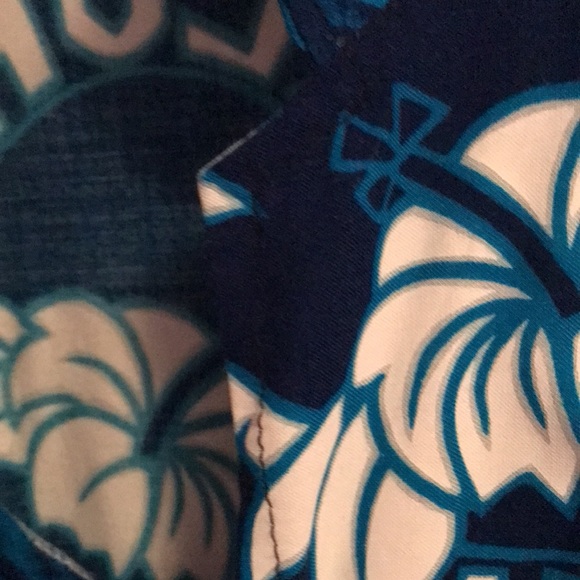 Koko Knot Hawaiian Shirt XXL, 100% Rayon - Picture 5 of 6